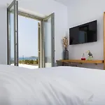Golden Bay Luxury And Apartahotel 4*