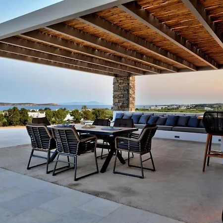 Golden Bay Luxury And Chrisi Akti (Paros)