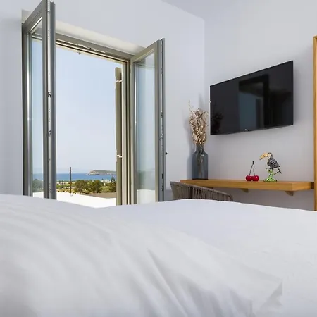 Golden Bay Luxury And Aparthotel *