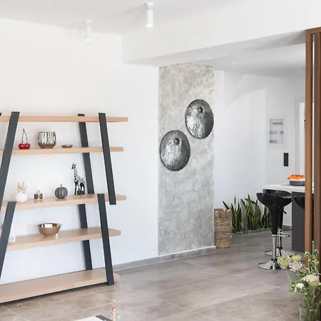 Golden Bay Luxury And Chrisi Akti (Paros)