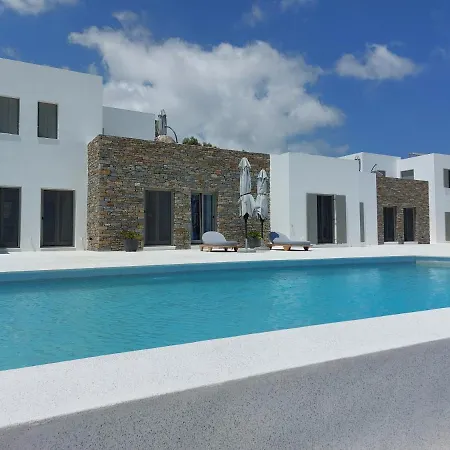 Aparthotel Golden Bay Luxury And 4*