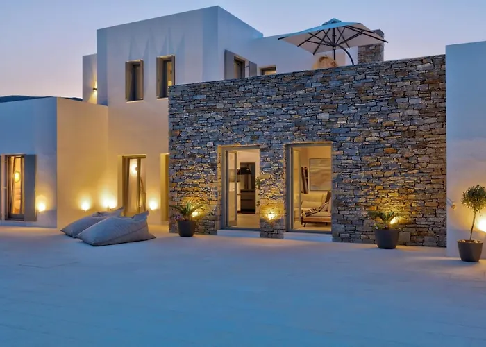 Golden Bay Luxury And 4* Chrisi Akti (Paros)