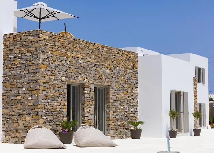 Golden Bay Luxury And Lägenhetshotell Chrisi Akti (Paros)