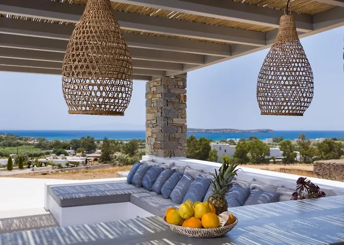 Lägenhetshotell Golden Bay Luxury And 4*