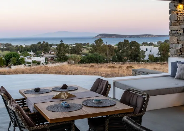 Lägenhetshotell Golden Bay Luxury And 4*