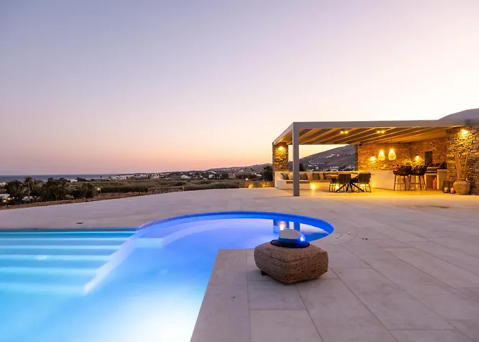 Golden Bay Luxury And Lägenhetshotell