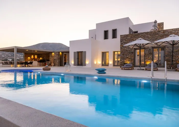 Lägenhetshotell Golden Bay Luxury And 4*