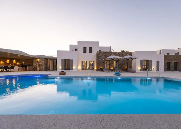 Golden Bay Luxury And Lägenhetshotell Chrisi Akti (Paros)
